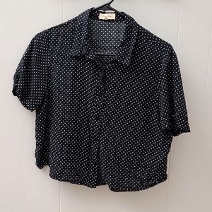 Cropped polka dot button down